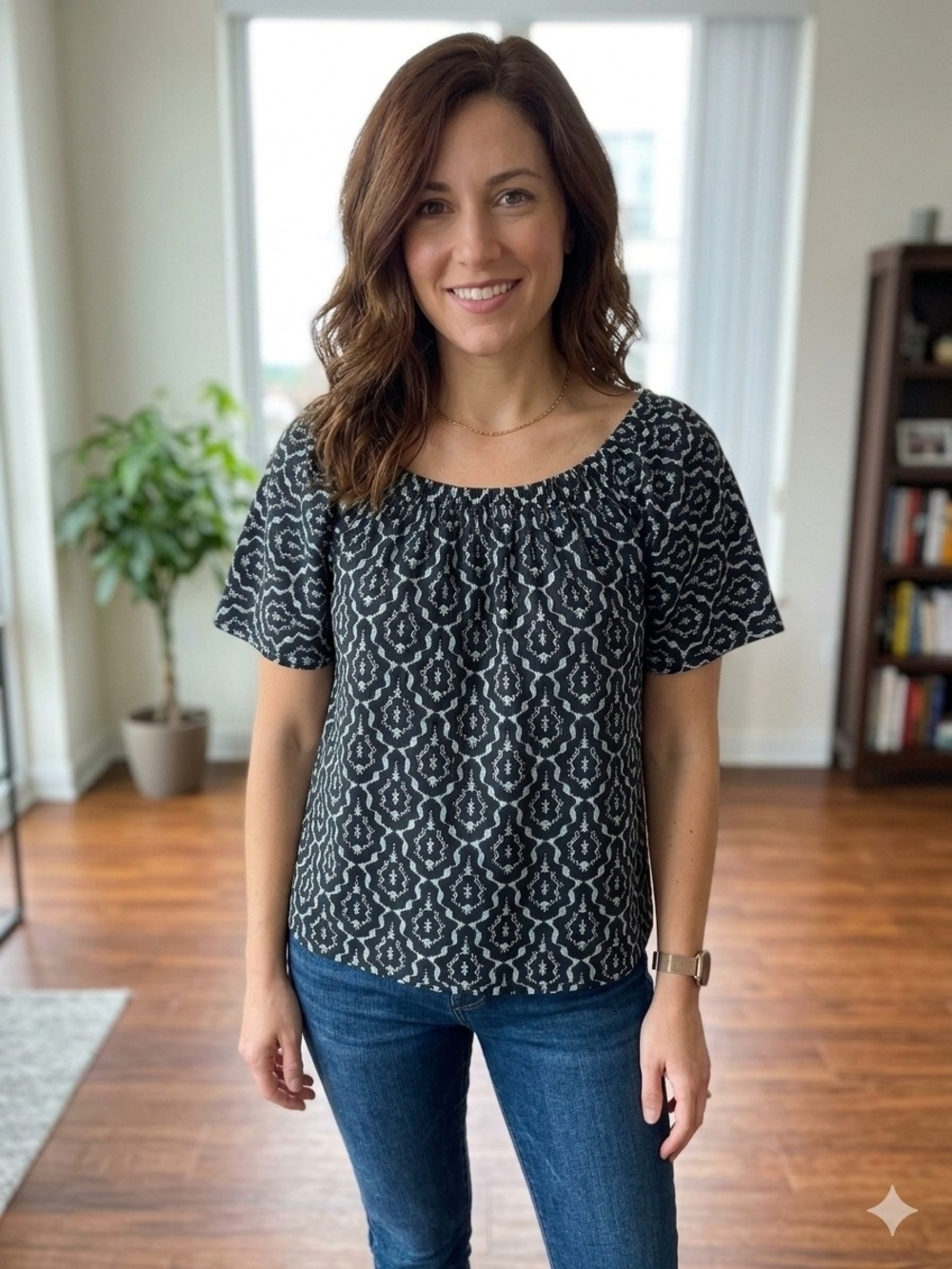 LOFT Black & White Geometric Ikat Flutter Sleeve Blouse Peasant Top Size XS